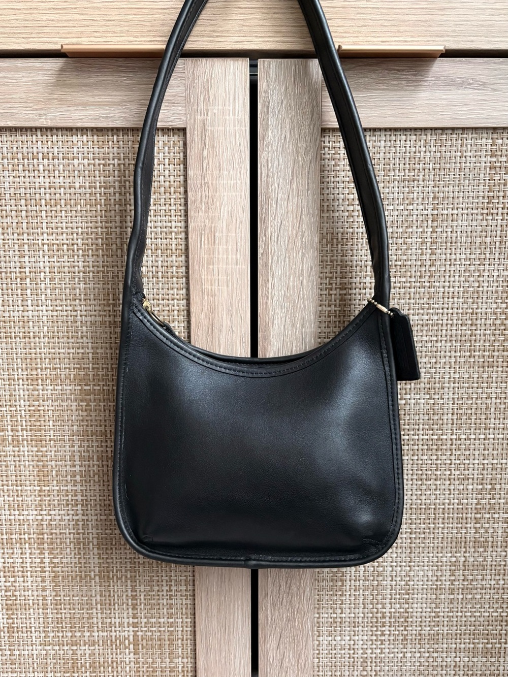 COACH Vintage Ergo Mini Zip Black Leather Shoulder Bag Handbag Purse 9020